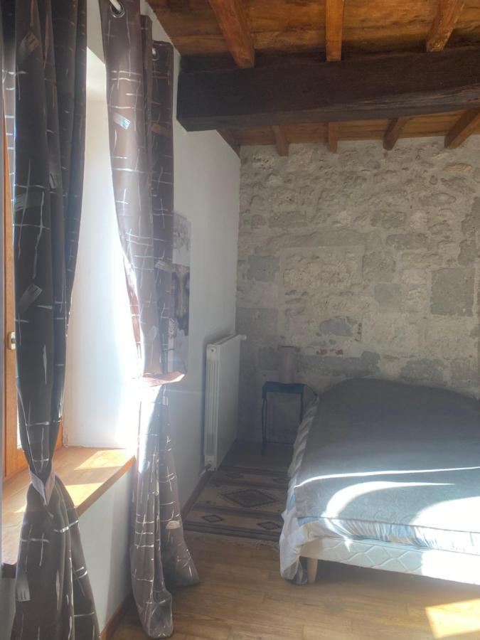 Chez Sophie -Chambres D'Hotes, Gite Et Gite Equestre Clermont-Dessous Exteriör bild